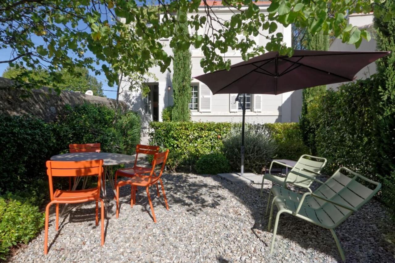Private Furnished Apartment With All Comfort Has A Garden In A Green Space Meyreuil Luaran gambar