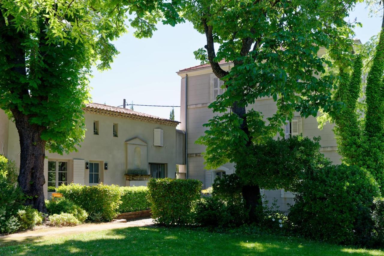 Private Furnished Apartment With All Comfort Has A Garden In A Green Space Meyreuil Luaran gambar